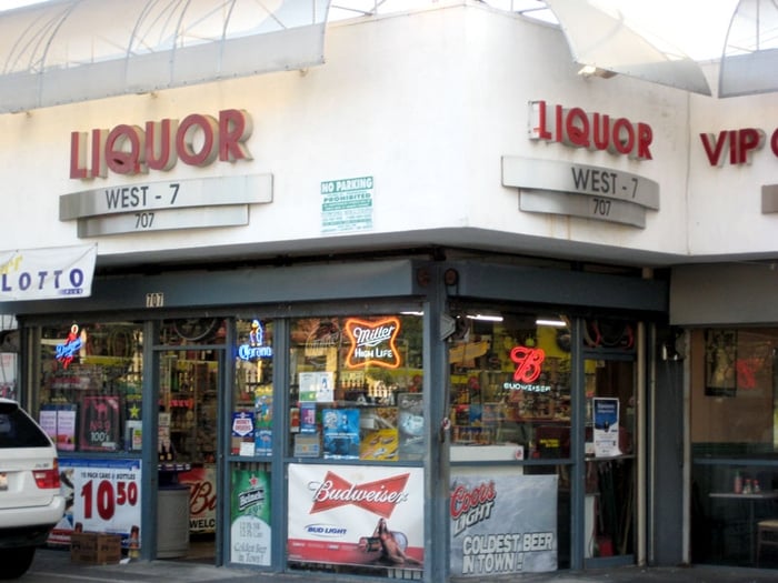 West Seven Liquor Store